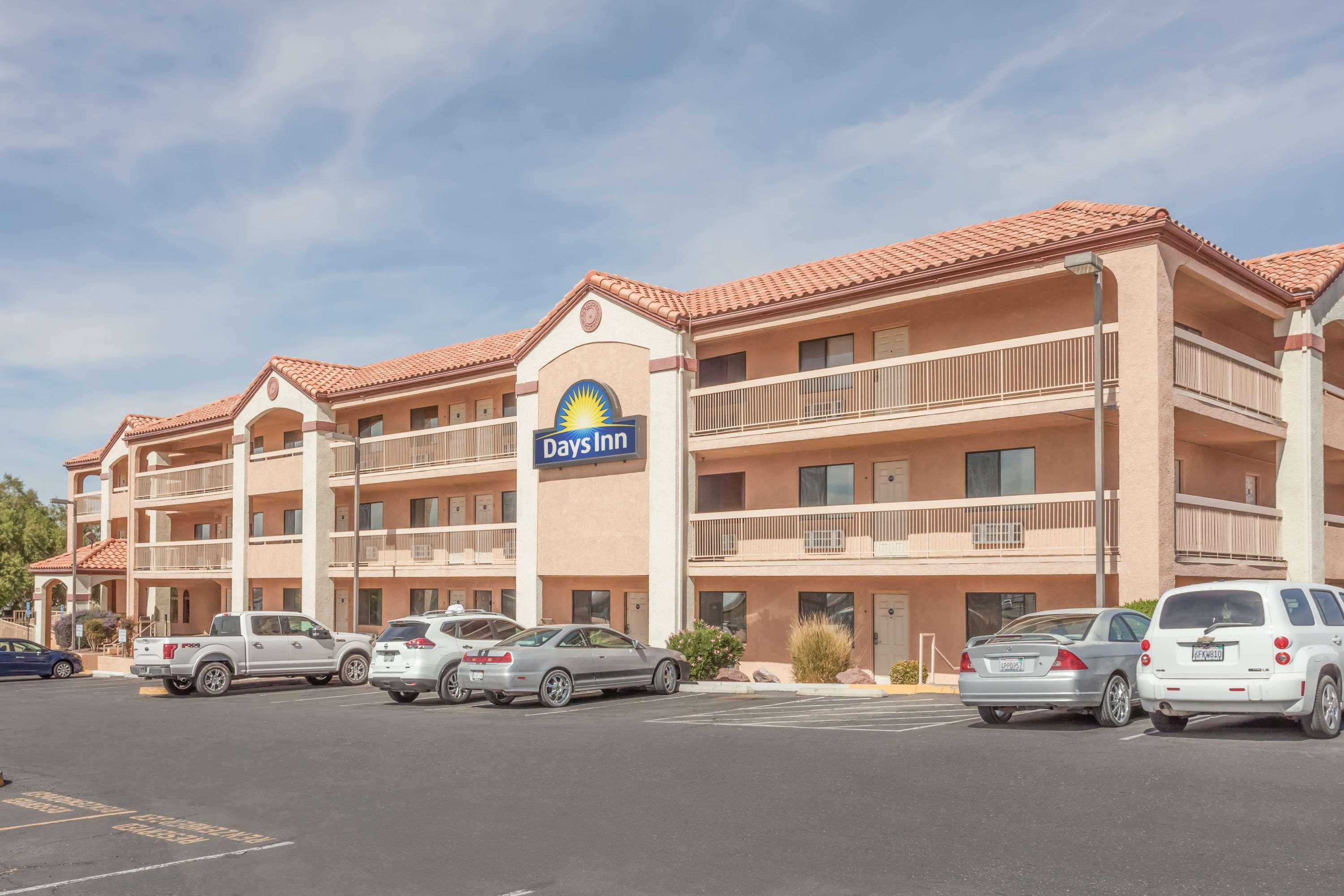 6 Barstow, Ca I15 And Lenwood Road Hotel Barstow
